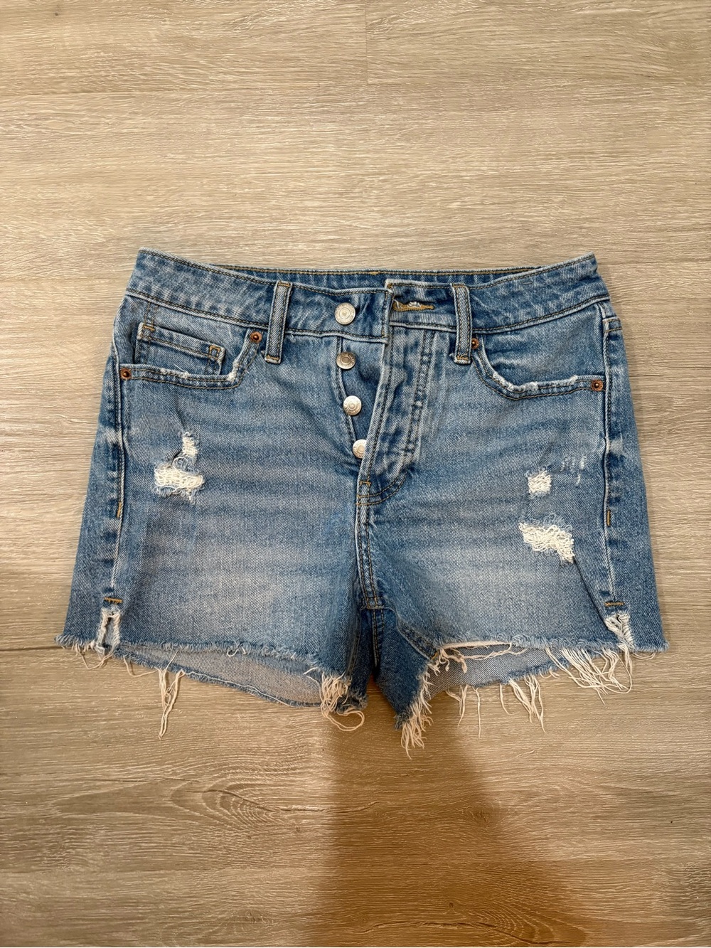 Old Navy Distressed Button-Fly Denim Shorts - Light Blue